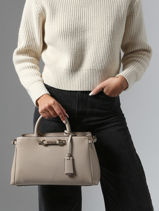 Handtassen Lefia Guess Beige lefia BG964406-vue-porte