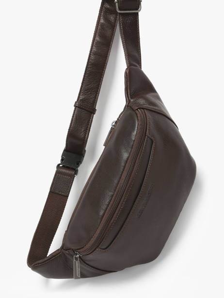Heuptasje Arthur & aston Bruin leon 4 ander zicht 1